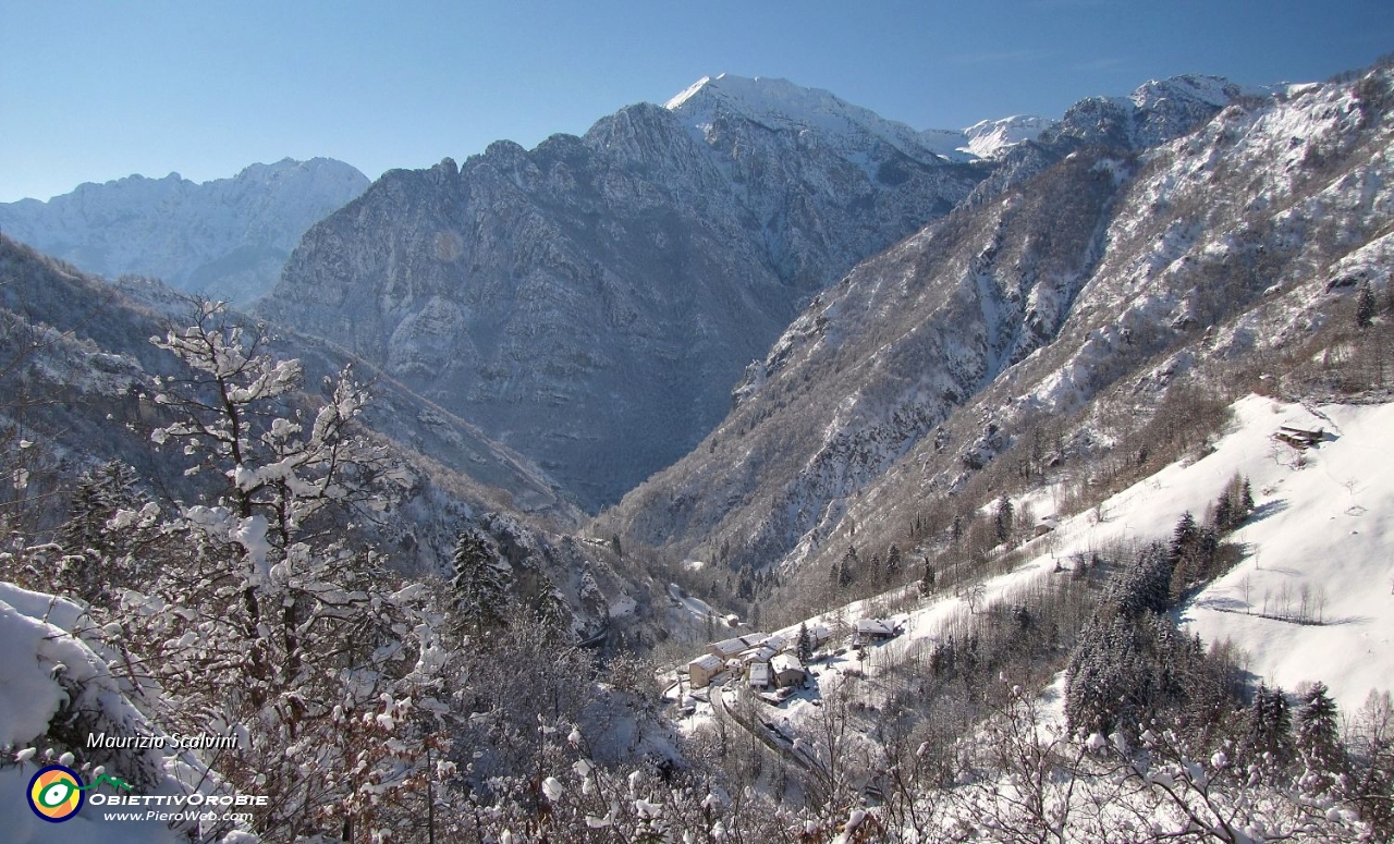 06 Panorama verso valle....JPG